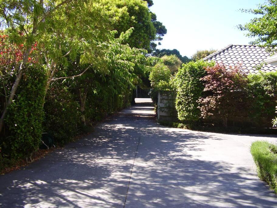 Ferienwohnung Quiet And Cosy Waikanae Exterior foto